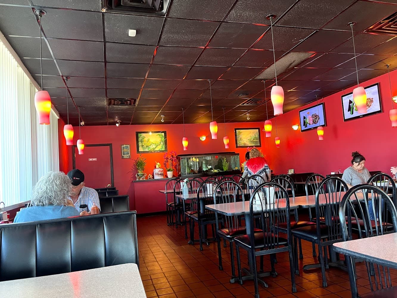 Google street view image of Green Papaya on Hwy 271 S